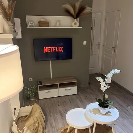 Le Cocon Proche Gare & Centre Apartment